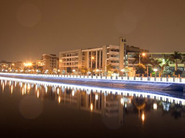 东坑高纯氦气六氟化硫氩气甲烷液氮液氧液氩氮气